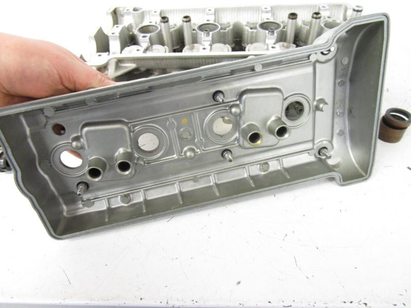 01 Kawasaki Ninja ZX7R P Cylinder Head 11008-1310 1996-2003
